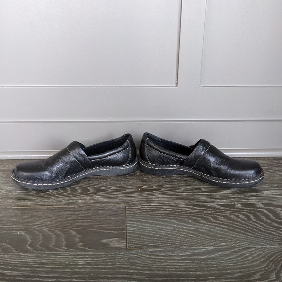 b.o.c. by Born Concept Black Schroeder Closed Back Clogs Size 9.5 - Picture 11 of 14